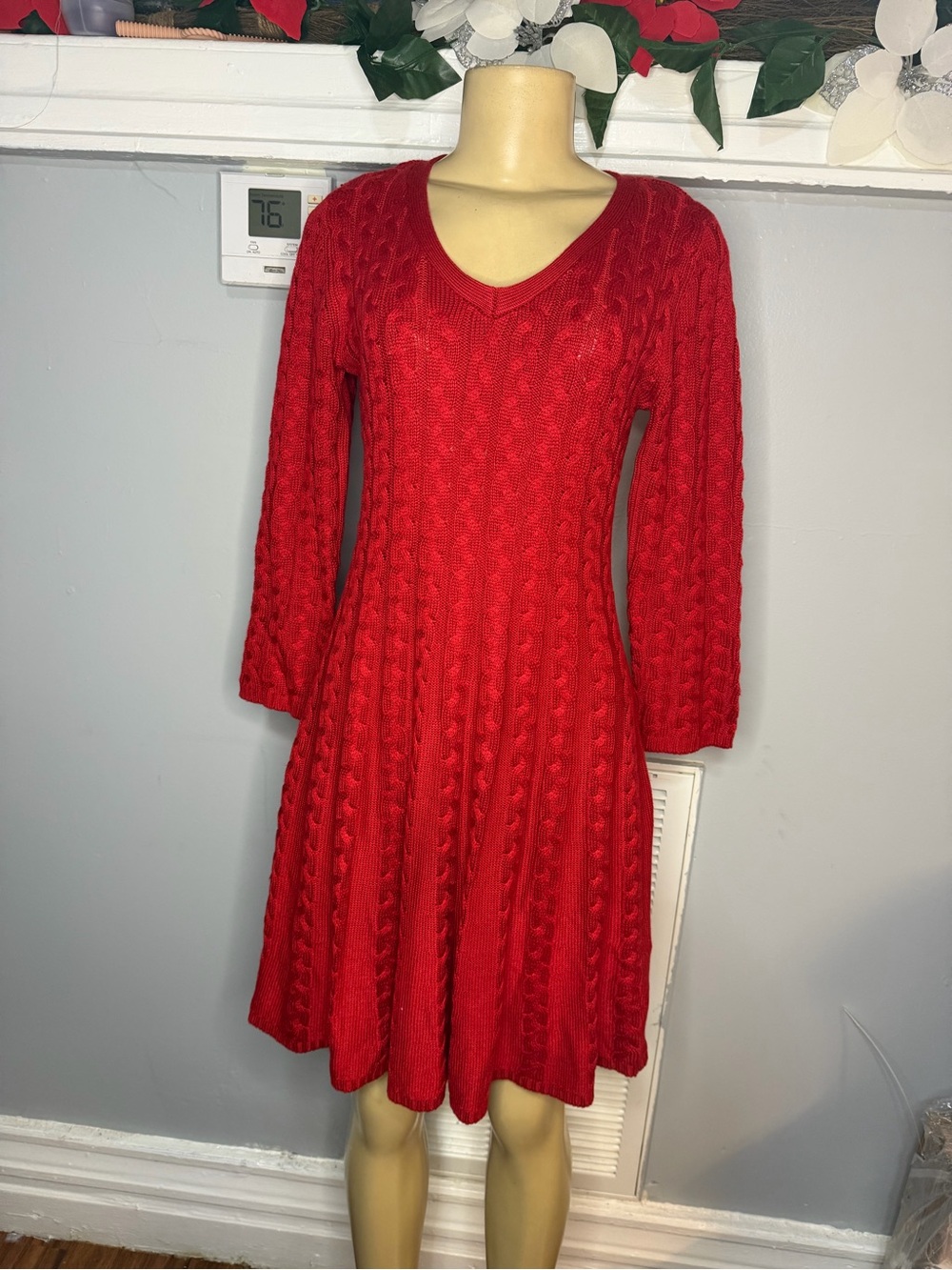 Jessica Howard Red Cable-Knit V-Neck Dress
